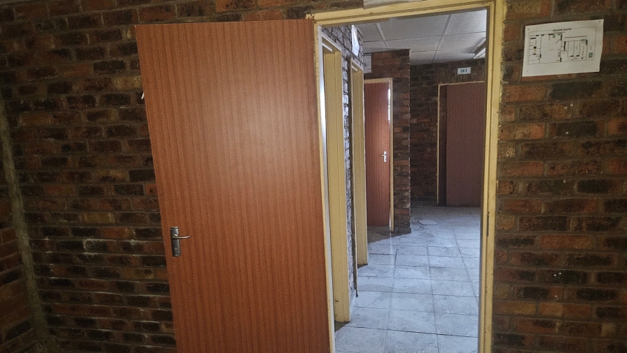 Commercial Property for Sale in Sasolburg Industrial Zone 2 Free State